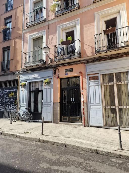 Mediodia Chica Apartamento Tipo Loft En La Latina Lejlighed Madrid Eksteriør billede