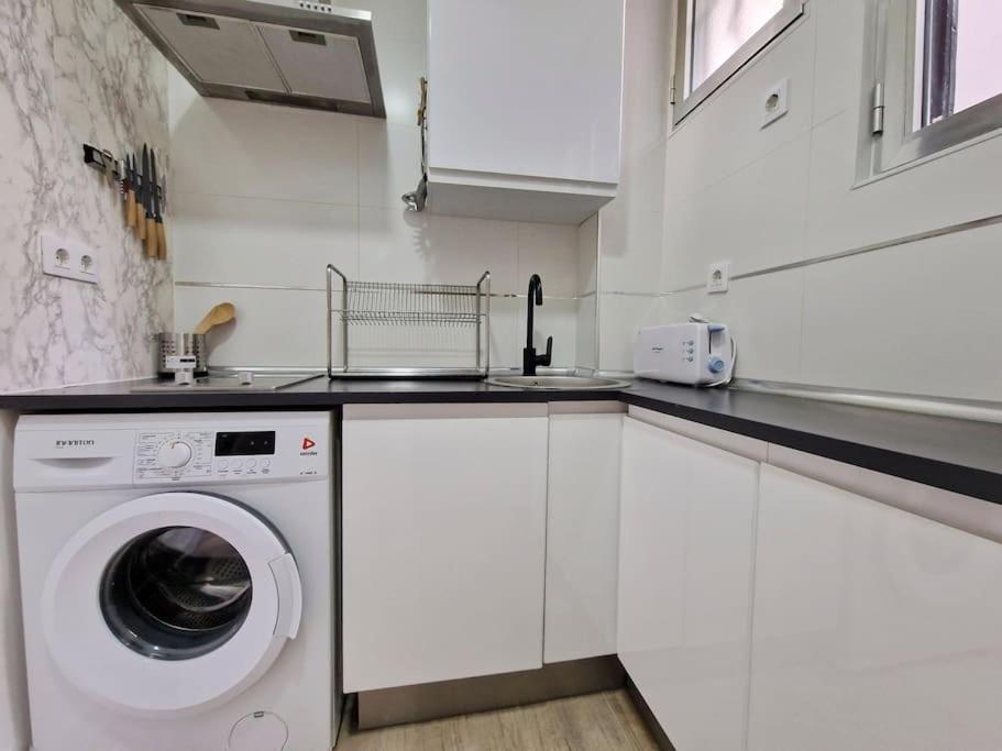 Mediodia Chica Apartamento Tipo Loft En La Latina Lejlighed Madrid Eksteriør billede